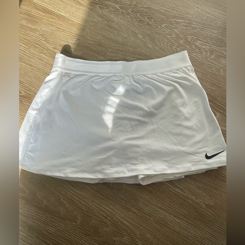 Nike tennis skirt